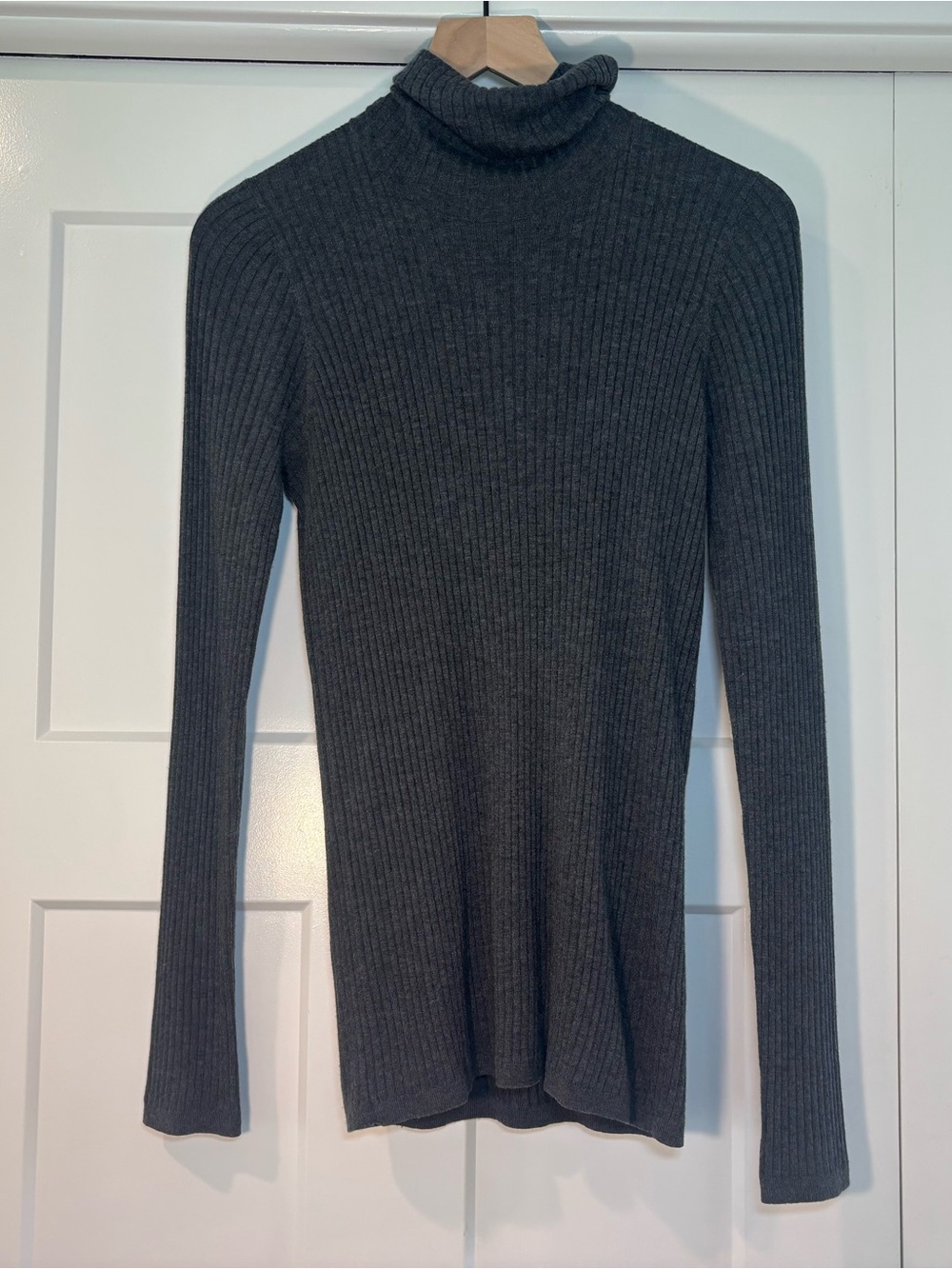 Vince Charcoal Ribbed Soft Turtleneck Sweater